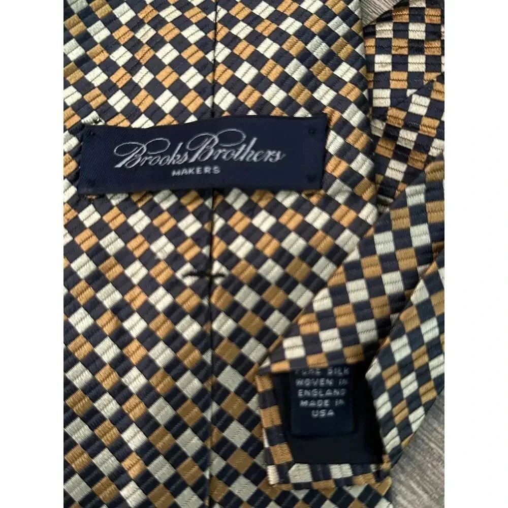 Brooks Brothers Makers 100% Silk Checked Print Neck Tie